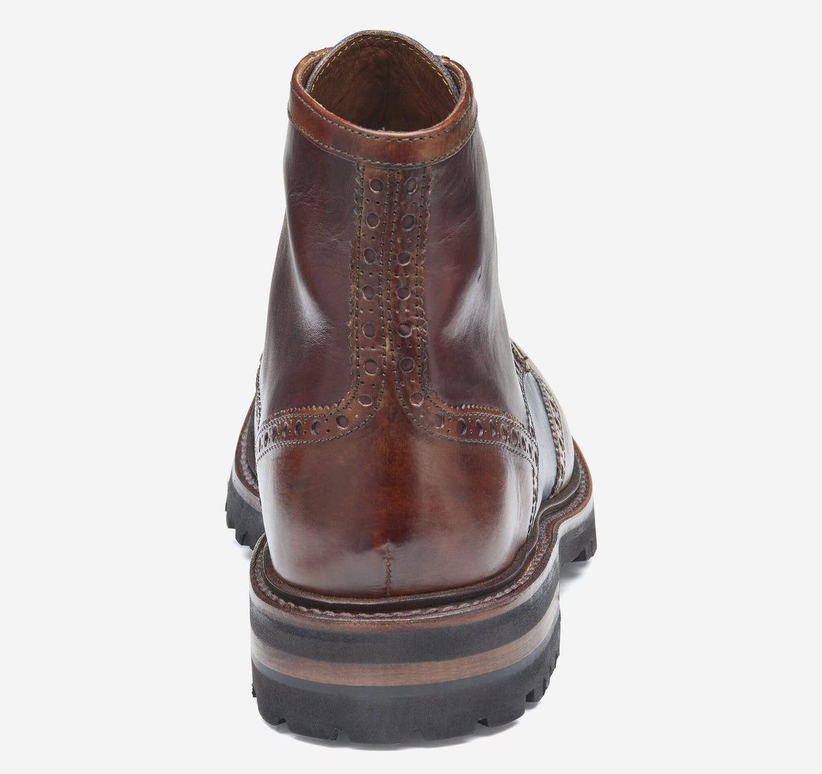 Johnston Murphy Men's Dudley Lug Wingtip Boot