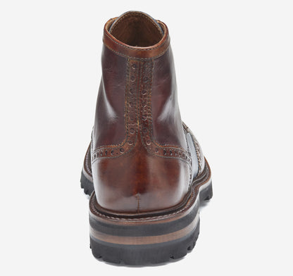 Johnston Murphy Men's Dudley Lug Wingtip Boot