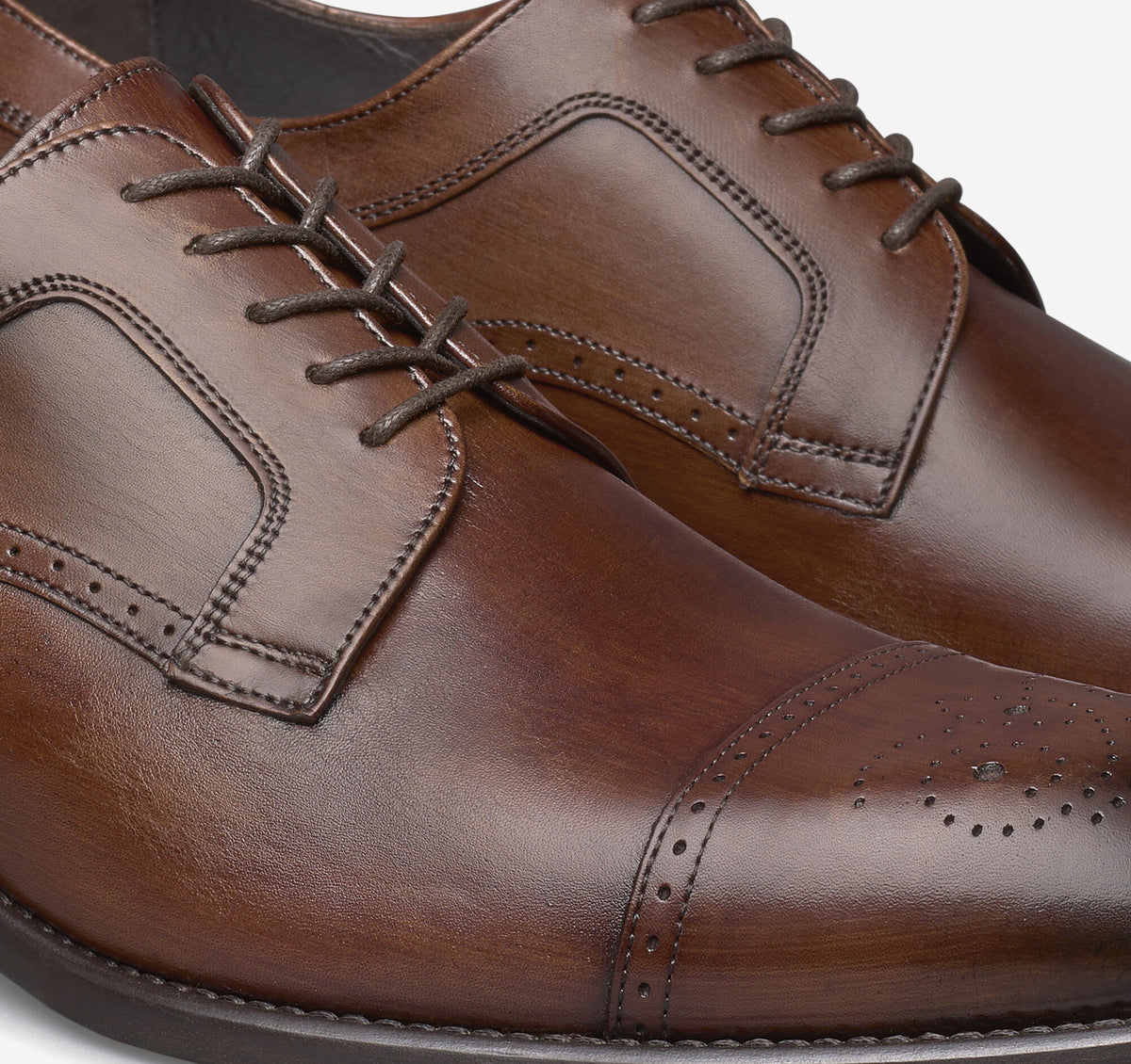 Johnston Murphy Men's Ellsworth Cap Toe