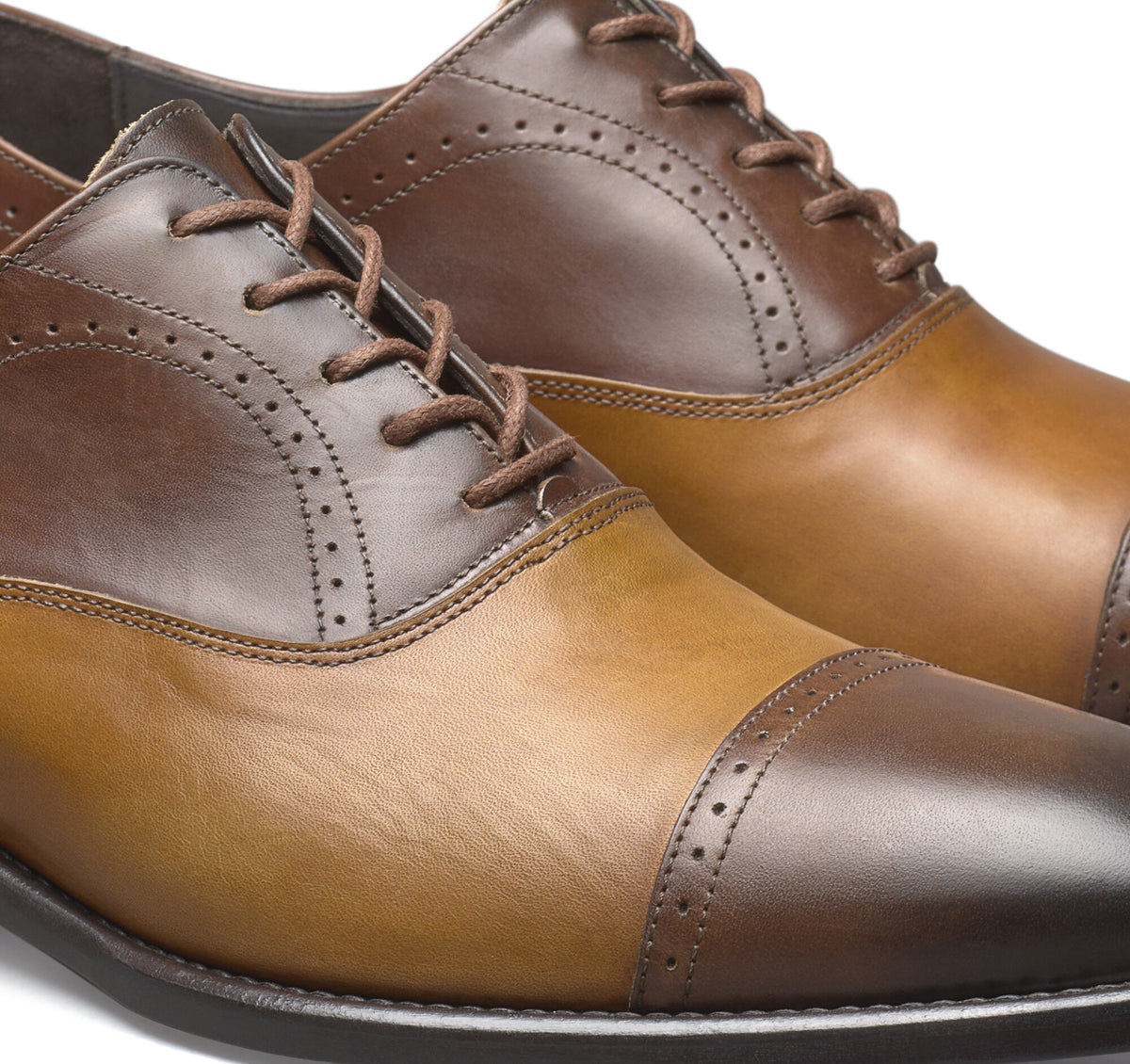 Johnston Murphy Men's Ellsworth Cap Toe