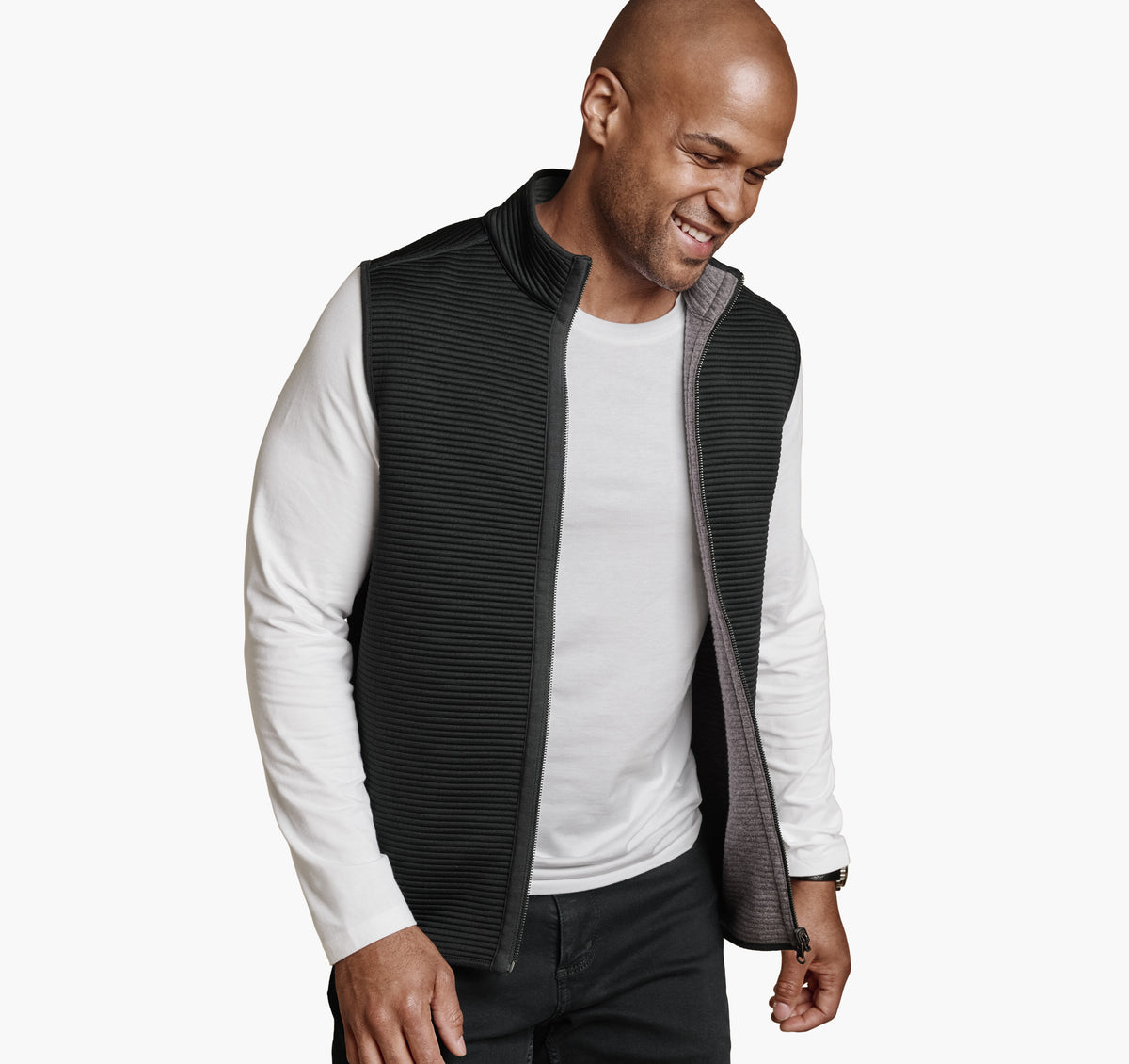 Johnston Murphy Men's Reversible Channel Quilted Vest